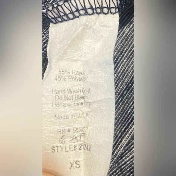 Anthropologie W5 Navy Blue Tank Top, Size XS, Embroidered Accents, Rayon Blend - Picture 5 of 5